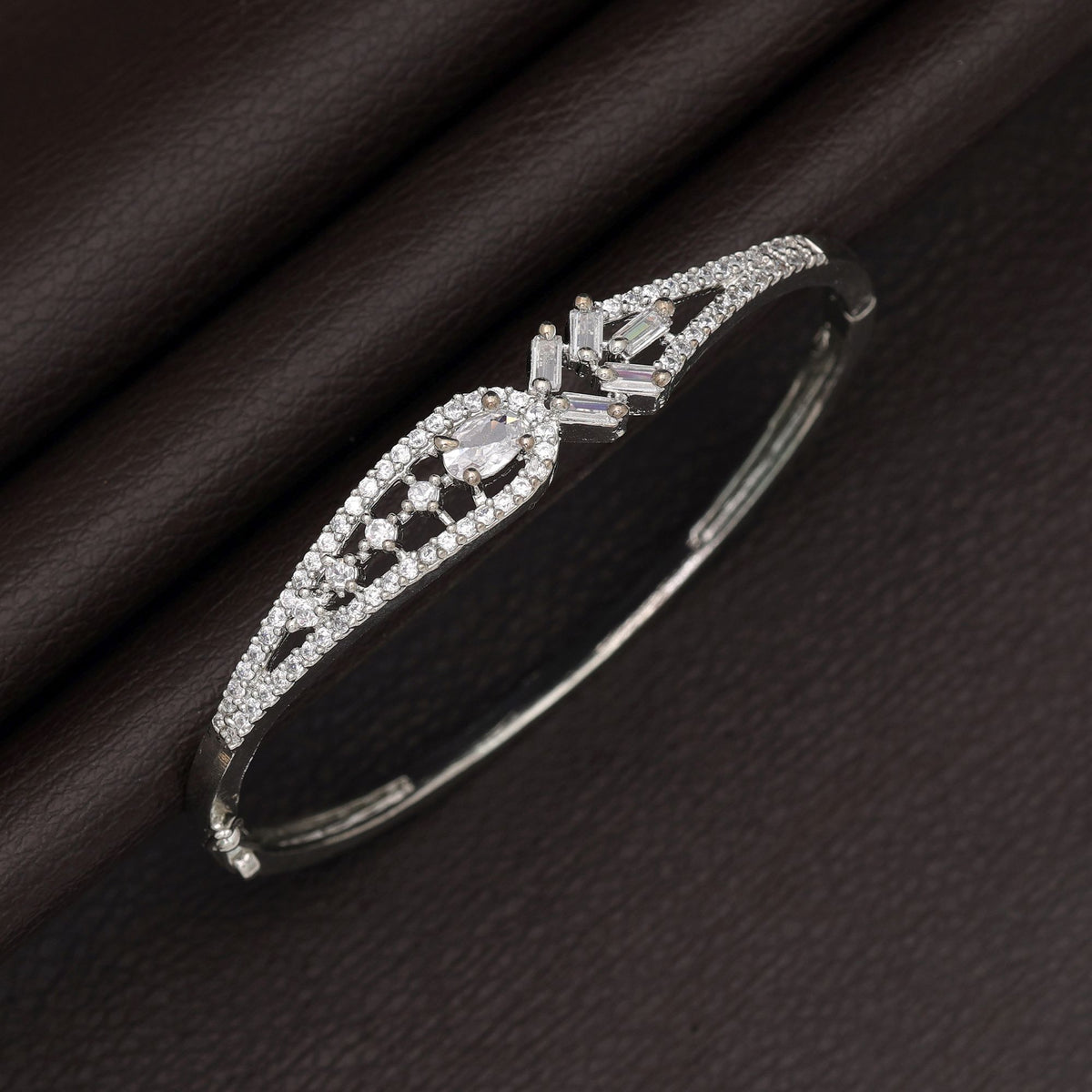 Silver American Diamond Brass Bracelet – Silver Platet